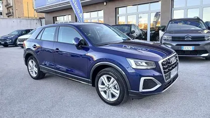 Blu Usata 2022 Audi Q2 Advanced SUV | 21.999 € (Buon prezzo)
