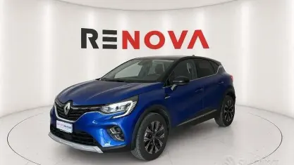 Usata Renault Captur Techno 101 CV (74 kW) 2023 Blu SUV