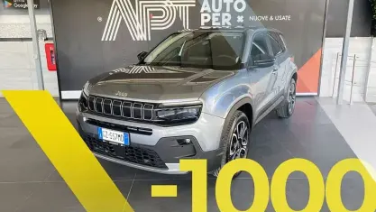 Usado Jeep Avenger Summit 101 HP (74 kW) 2025 Vermelho SUV