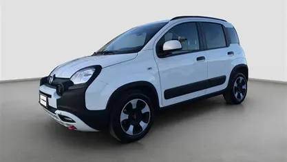 Usata 2024 Fiat Panda Cross Cross Due volumi | 12.900 € (Buon prezzo)