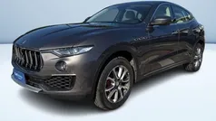 Argento metallizzato Usata 2019 Maserati Levante GranLusso SUV | 43.000 € (Ottimo prezzo)