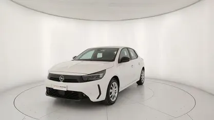 Bianco Nuova 2025 Opel Corsa Edition Due volumi | 17.000 € (Buon prezzo)