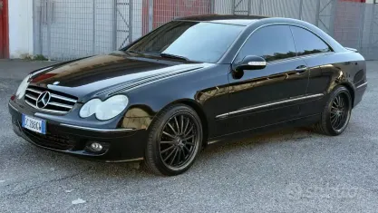 Usata Mercedes CLK220 Avantgarde 150 CV (110 kW) 2006 Nero Coupé