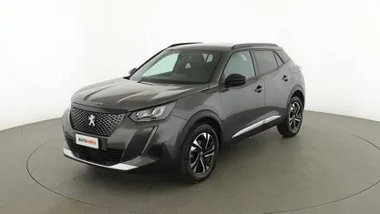 Usata Peugeot 2008 Allure 101 CV (74 kW) 2023 Grigio SUV