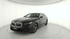 Nero Usata 2023 BMW 520 M Sport Tre volumi | 52.600 € (Ottimo prezzo)