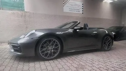 Usata Porsche 911 Carrera Cabriolet 384 CV (282 kW) 2020 Cabrio