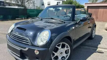 Usata Mini Cooper S Cabriolet 170 CV (125 kW) 2006 Nero Cabrio