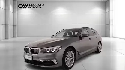 Usata BMW 520 Sport Line 190 CV (139 kW) 2020 Grigio Station wagon