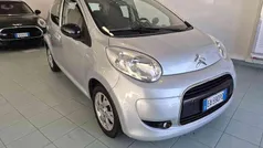 Argento metallizzato Usata 2010 Citroën C1 Style Due volumi | 4500 € (Buon prezzo)