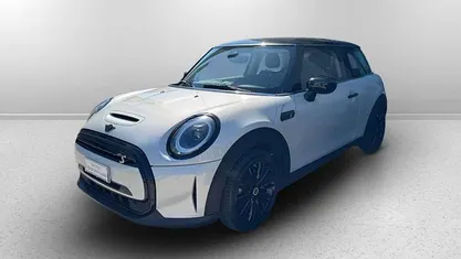 Usata 2022 Mini Cooper SE Classic Due volumi | 17.900 € (Buon prezzo)