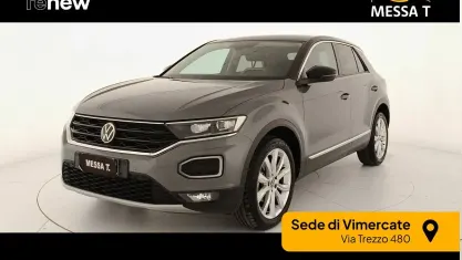 Usata VW T-Roc Business 150 CV (110 kW) 2021 Grigio chiaro SUV