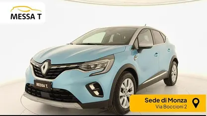 Käytetty Renault Captur Intens 140 HP (102 kW) 2021 Sininen Katumaasturi