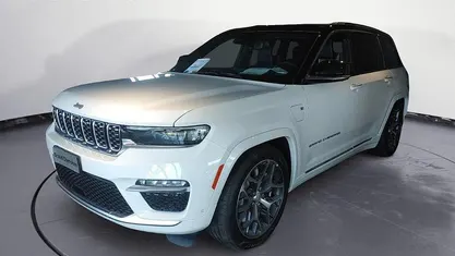 Bianco Nuova 2025 Jeep Grand Cherokee Summit SUV | 90.750 €