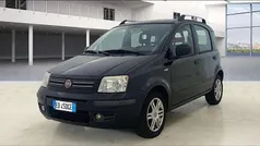 Nero metallizzato Usata 2010 Fiat Panda Dynamic Due volumi | 4970 € (Buon prezzo)