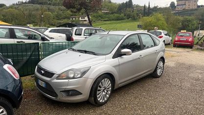 Usata Ford Focus 90 CV (66 kW) 2006 Argento Berlina