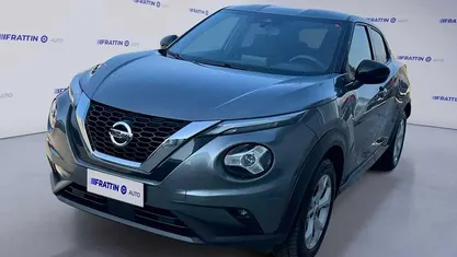 Usata Nissan Juke 117 CV (86 kW) 2020 Grigio scuro SUV