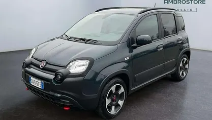 Grigia Usata 2023 Fiat Panda Cross Cross Due volumi | 12.900 € (Buon prezzo)