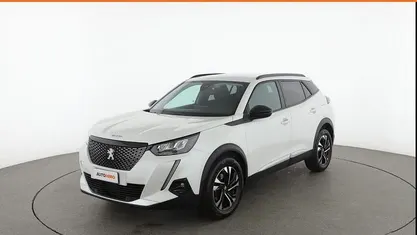 Usata Peugeot 2008 Allure 131 CV (96 kW) 2022 Bianco SUV