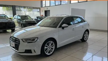 Usata Audi A3 Sport 116 CV (85 kW) 2017 Bianco Berlina