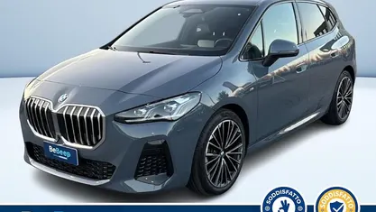 Grigio metallizzato Usata 2024 BMW 218 Active Tourer Comfort Edition Monovolume | 33.900 € (Buon prezzo)