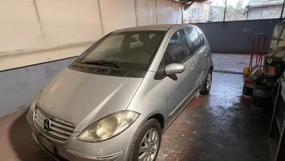 Usata Mercedes A180 Avantgarde 109 CV (80 kW) 2007 Grigio Berlina