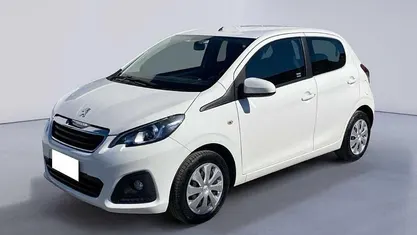Usata Peugeot 108 Allure 72 CV (52 kW) 2019 Bianco Utilitaria