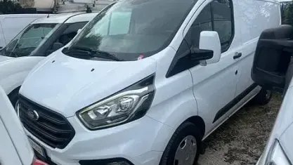 Begagnad Ford Transit Custom Trend 105 HK (77 kW) 2019 Vit Van
