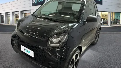 Usata Smart ForTwo Coupé Passion 60 kW (82 CV) 2022 Nero Utilitaria