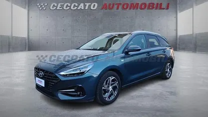 Blu Usata 2023 Hyundai i30 Prime Station wagon | 13.650 € (Buon prezzo)