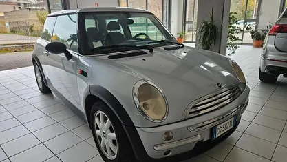 Usata Mini One D 74 CV (54 kW) 2003 Utilitaria