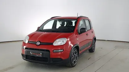 Usata Fiat Panda City Life 70 CV (51 kW) 2022 Rosso Utilitaria