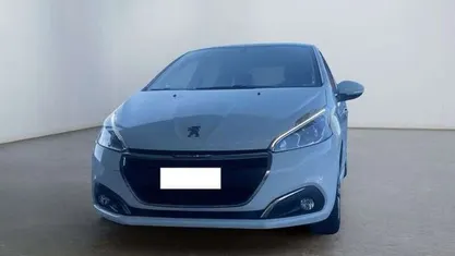 Bianco Usata 2017 Peugeot 208 Allure Utilitaria | 7500 € (Ottimo prezzo)