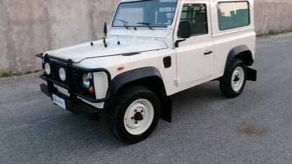 Usata Land Rover Defender 109 CV (80 kW) 1990 Bianco SUV