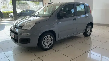 Usata Fiat Panda 70 CV (51 kW) 2021 Grigio Utilitaria