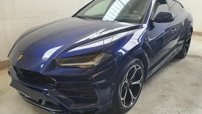 Usata Lamborghini Urus 666 CV (489 kW) 2023 SUV
