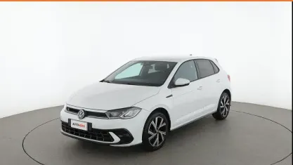 Begagnad VW Polo R-line 95 HK (69 kW) 2023 Vit Halvkombi