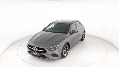 Usata Mercedes A180 Advanced 116 CV (85 kW) 2025 Grigio Berlina
