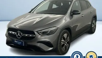 Gebraucht Mercedes GLA200 Advanced Plus 150 PS (110 kW) 2023 Grau SUV