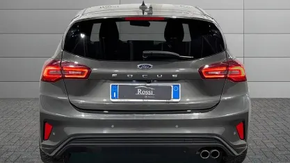 Usata Ford Focus ST-Line 116 CV (85 kW) 2025 Grigio scuro Berlina
