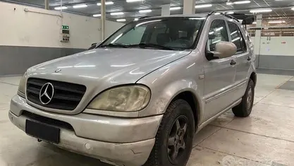 Usata Mercedes ML320 217 CV (159 kW) 2000 SUV