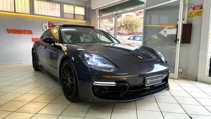 Usata Porsche Panamera Turbo Sport Turismo 550 CV (404 kW) 2017 Nero Berlina