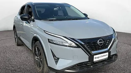 Usata Nissan Qashqai 190 CV (139 kW) 2023 Grigio SUV