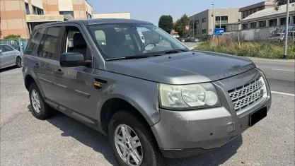 Usata Land Rover Freelander 2 HSE 160 CV (117 kW) 2009 Grigio SUV