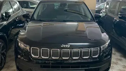 Käytetty Jeep Compass Longitude 131 HP (96 kW) 2022 Musta Katumaasturi