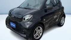 Nero metallizzato Usata 2021 Smart ForTwo Electric Drive Pure Tre volumi | 12.500 € (Ottimo prezzo)