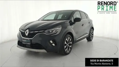 Blu marino Usata 2023 Renault Captur Techno SUV | 20.990 € (Buon prezzo)