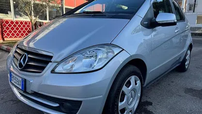 Usata Mercedes A160 Edition 95 CV (69 kW) 2010 Grigio Berlina