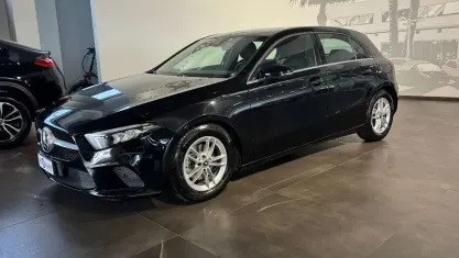 Usata Mercedes A180 Business 116 CV (85 kW) 2019 Nero Berlina