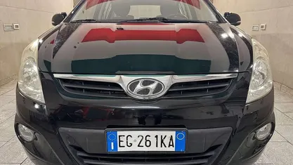 Usata Hyundai i20 Classic 77 CV (56 kW) 2011 Nero Utilitaria