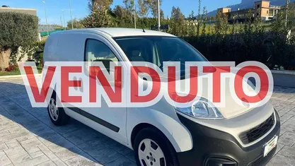 Bianco Usata 2021 Fiat Fiorino Monovolume | 5499 € (Ottimo prezzo)